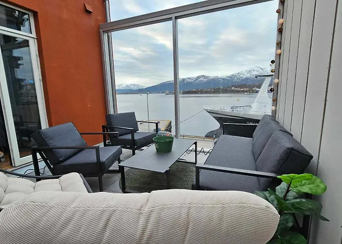 West Coast Aalesund Apartment *